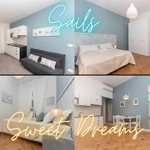 Real Italian Estate - Sails & Sweet Dreams Genoa